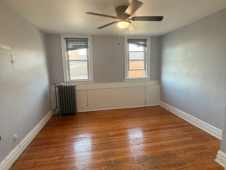 56 Warner Ave #3 — Photo 6