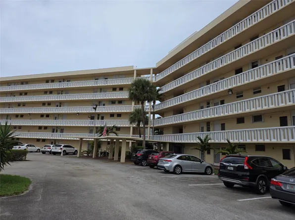 2980 Point Drive #D 107, Aventura, FL 33160