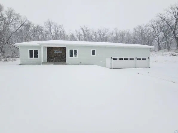 3701 Seattle Ave, Sioux City, IA 51103