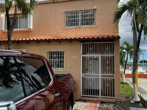 5625 W 17th Ave #701, Hialeah, FL 33012