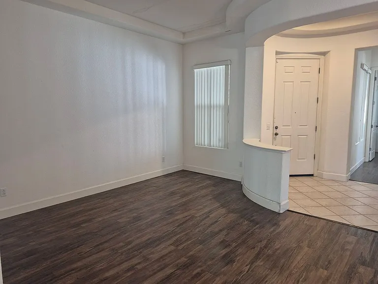 1700 Charm Way — Photo 5