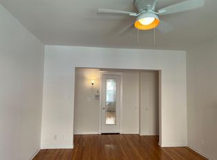 5042 N Glenwood Ave #1, Chicago, IL 60640