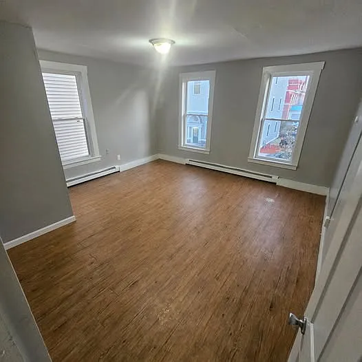 305-309 Cedar St #305-2 — Photo 4