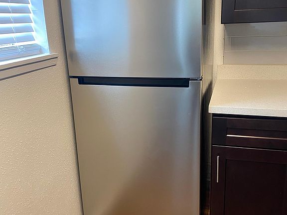 5th image of 24415 Pacific Hwy S APT E
