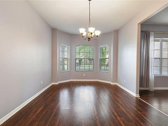 4th image of 13413 Fox Glove St