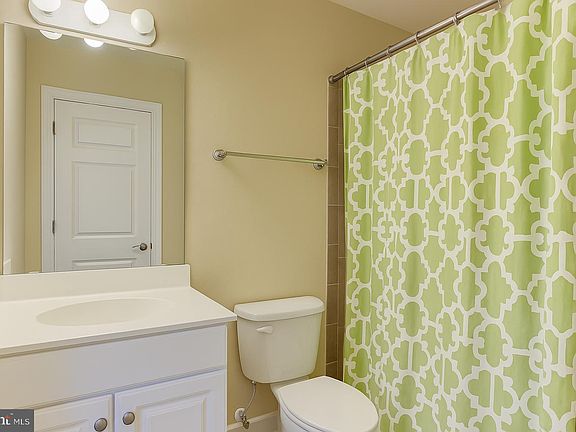 4th image of 14614 Robin Glen Way