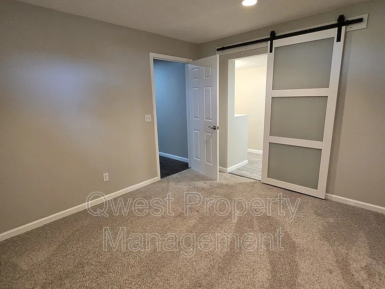 6981 Sienna Dr SE — Photo 16