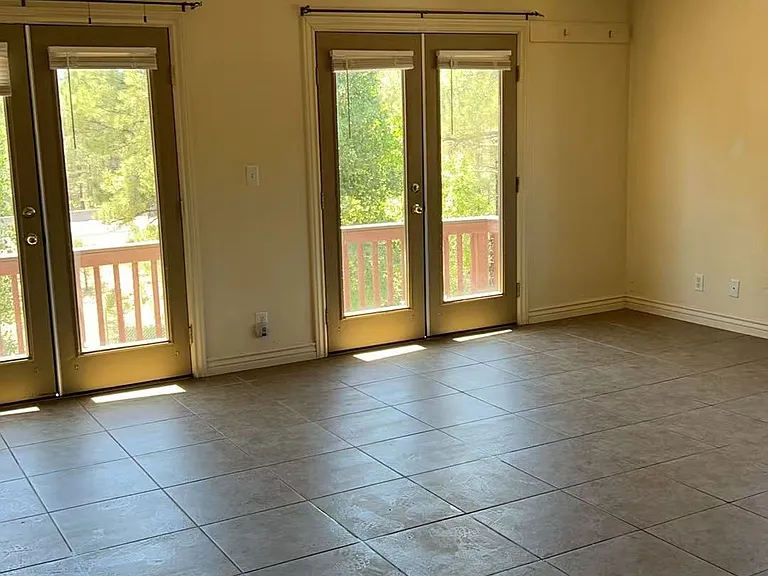 1391 E Payton Way — Photo 4