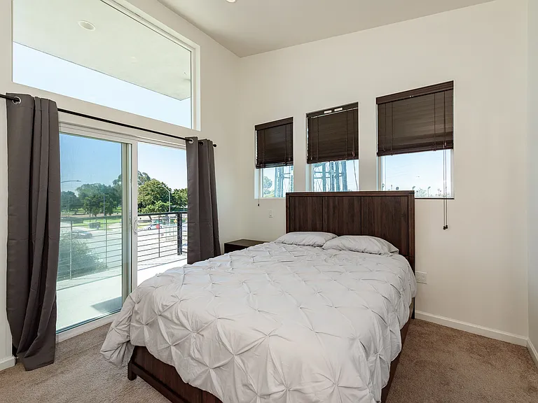 4221 Idaho St — Photo 37