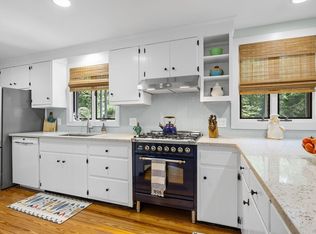 436 Santuit Newtown Rd, Barnstable, MA 02630