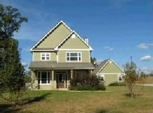 14 Cottage Ln, Carriere, MS 39426