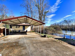 1212 Riveroak Rd, Inman, SC 29349