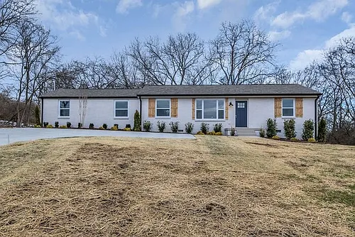 205 Liberty Ln Photo 1