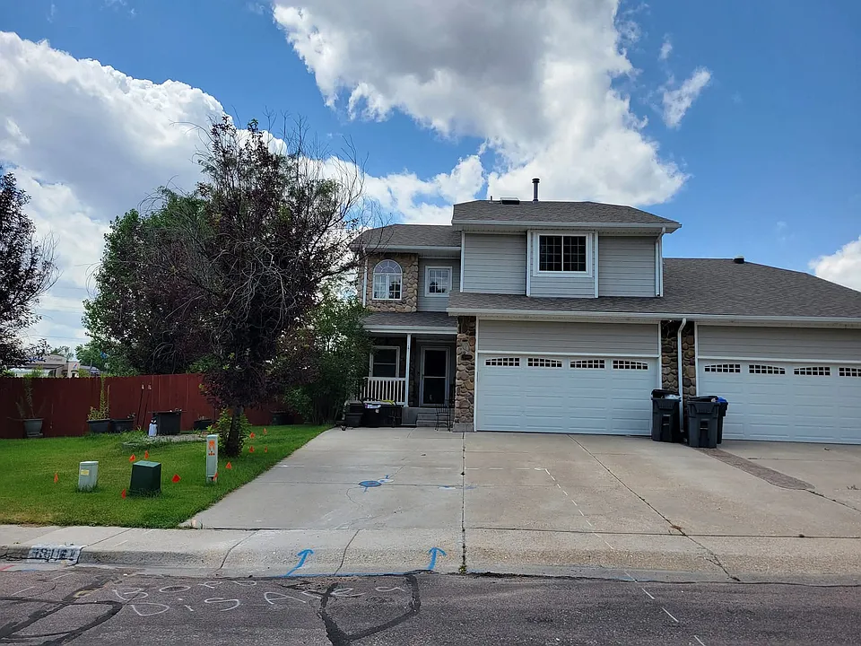 5516 Lawrence Ln #B