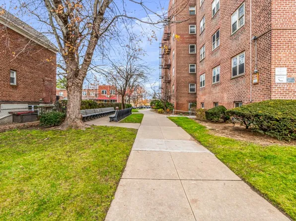 144-55 Melbourne Avenue image 18 of 18