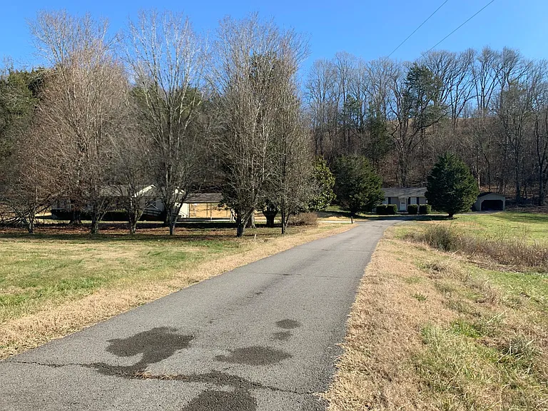 Lynchburg Hwy — Photo 11