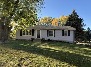 6491 Berkshire Ln N, Maple Grove, MN 55311