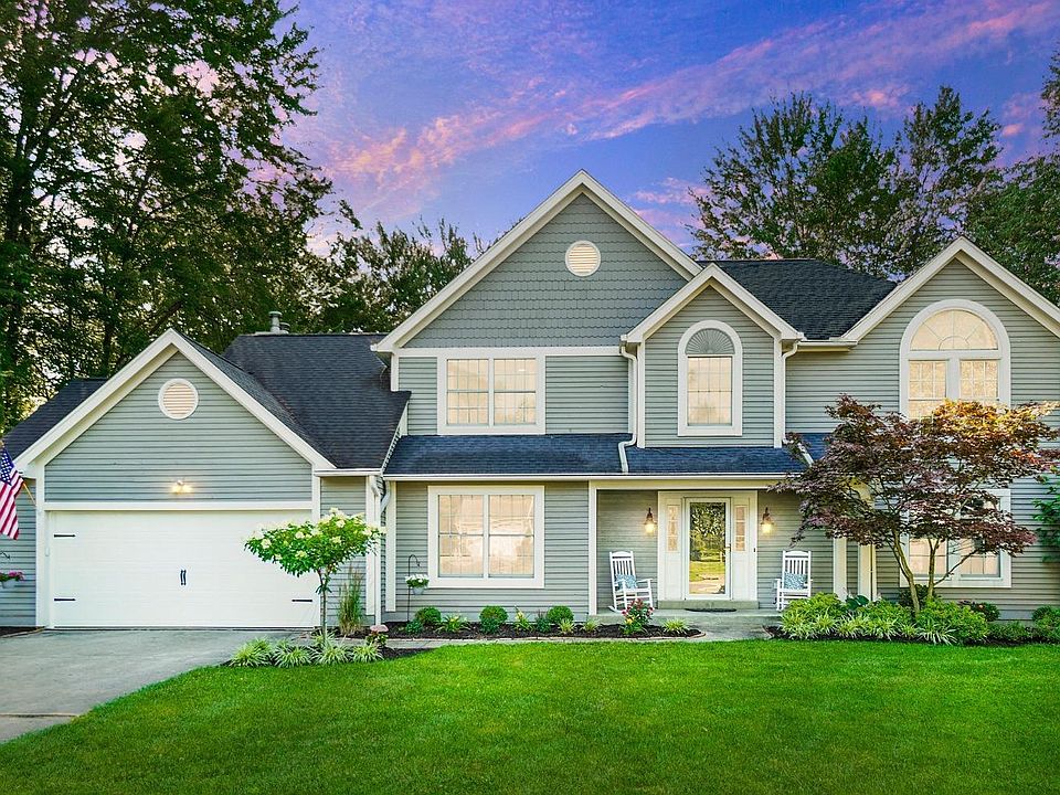 1st image of 8209 Pinecove Ct