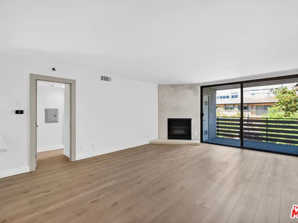 11706 Montana Ave, Los Angeles, CA