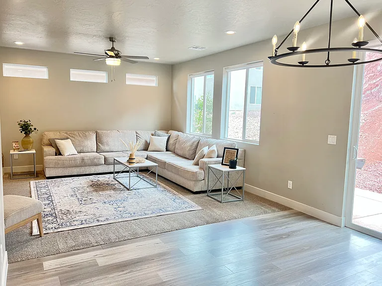 438 N Stone Mountain Dr #38 — Photo 2