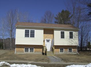 8 Trillium Cir, Augusta, ME 04330