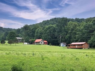 146 Silver Ln, Vanceburg, KY 41179