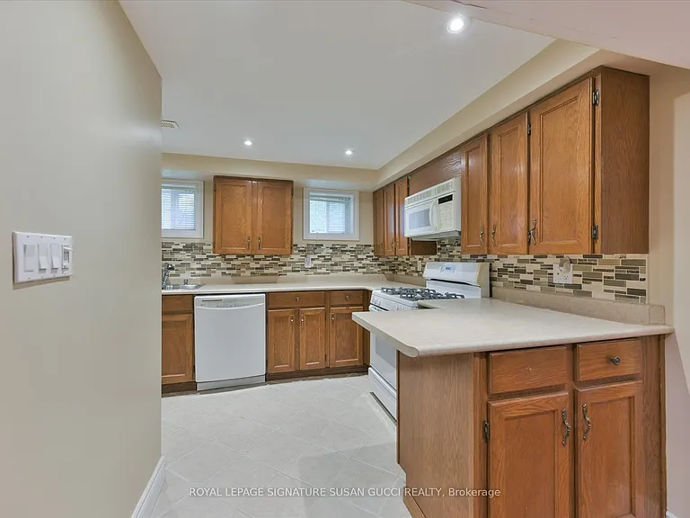 30 Shaunavon Heights Cres — Photo 27