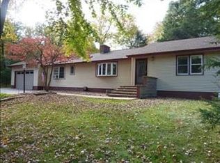 13 Deer Run Rd, Poughkeepsie, NY 12603