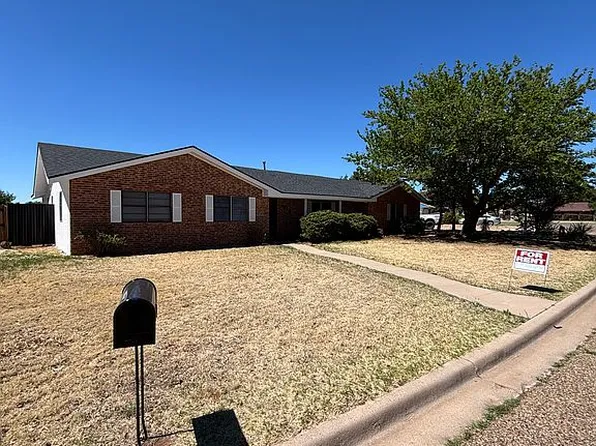 1732 Belvoir Cir, Clovis, NM 88101