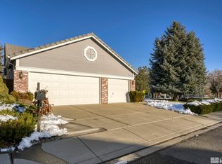 998 Leah Cir, Reno, NV 89511