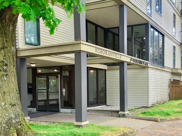 8231 Granville Ave #220, Richmond, BC V6Y 3A4
