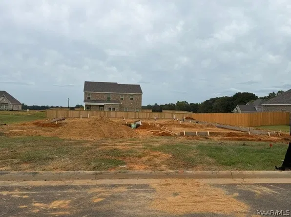 109 Kendall St, Prattville, AL 36066