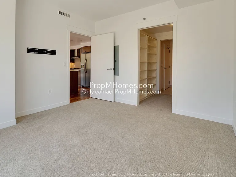1260 NW Naito Pkwy #210 — Photo 12