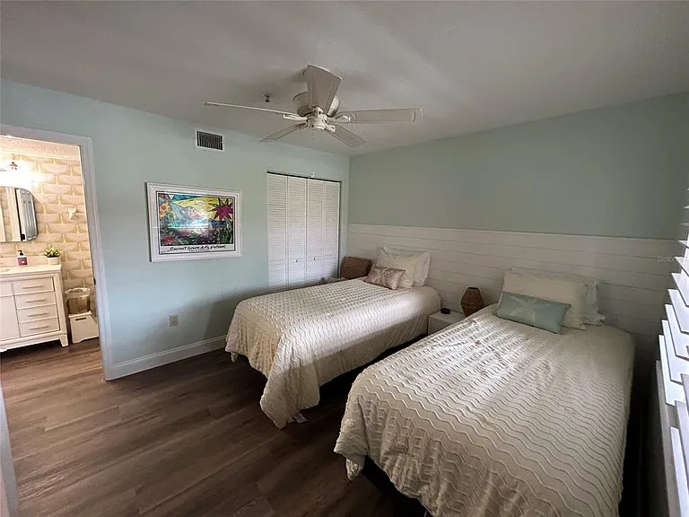 446 Bouchelle Dr #203 — Photo 4