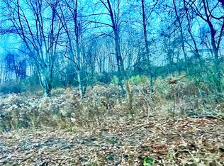 281 Shuster Dr, Freeport, PA 16229