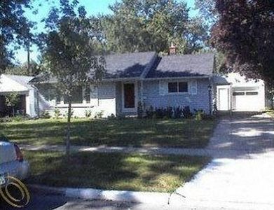 424 Whipple St, South Lyon, MI, 48178
