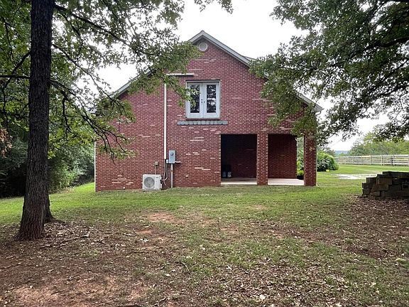 4th image of 601 N Barcliff Dr