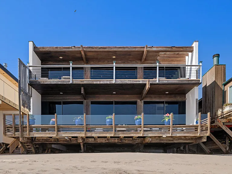 24638 Malibu Rd — Photo 33