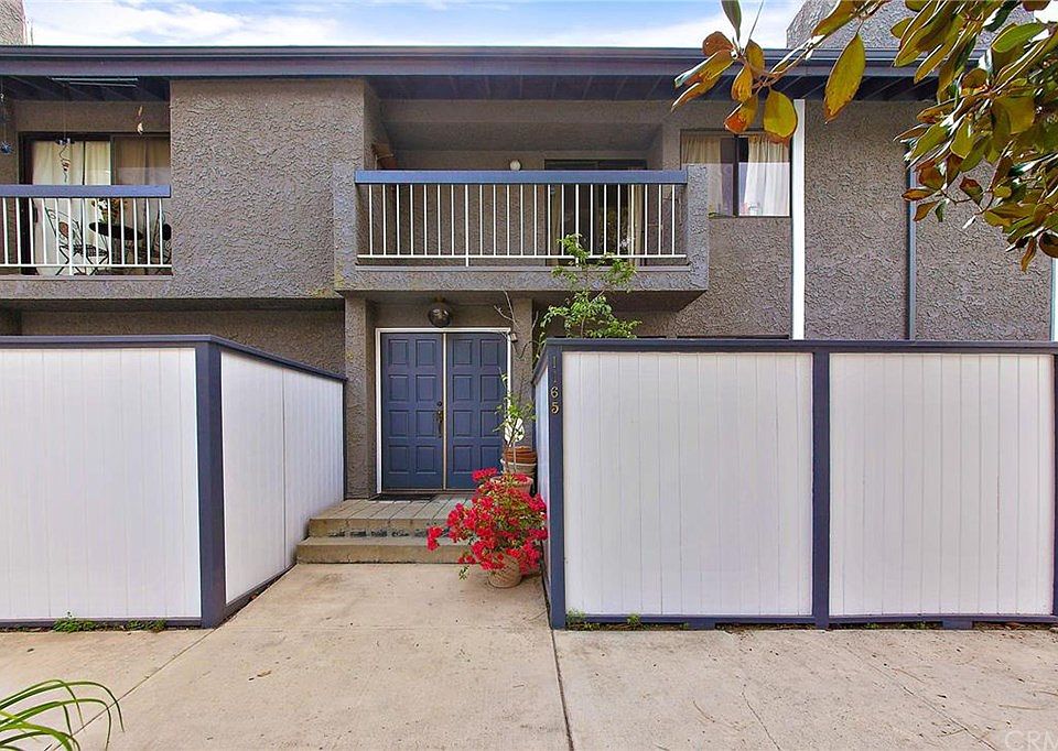 1st image of 1165 Bradbourne Ave #12