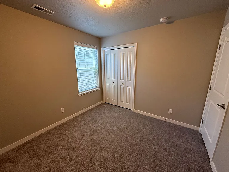 2839 E Apricot Dr — Photo 15