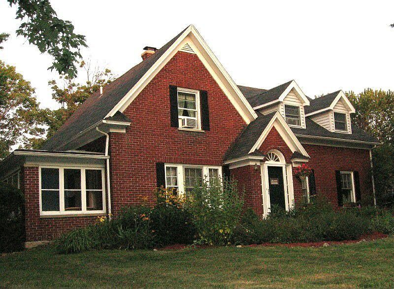 542 Center St, East Aurora, NY 14052 Zillow