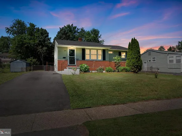 329 Tamara Cir, Newark, DE 19711