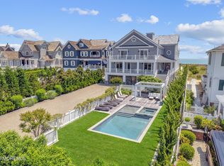 1055 Ocean Ave, Mantoloking, NJ 08738