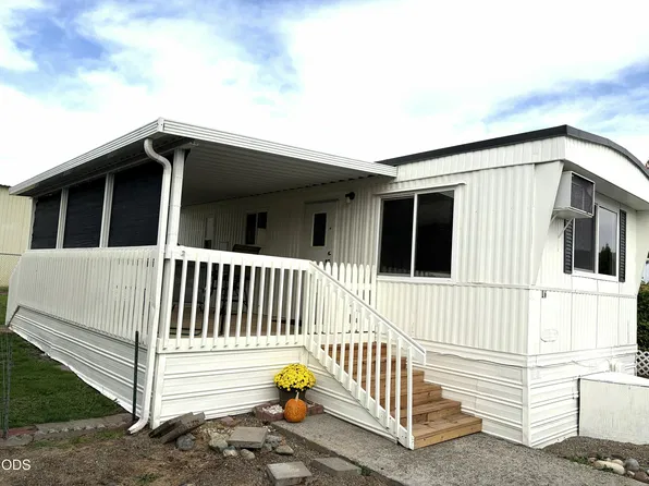 2325 NW Highland Ave Space 16, Grants Pass, OR 97526