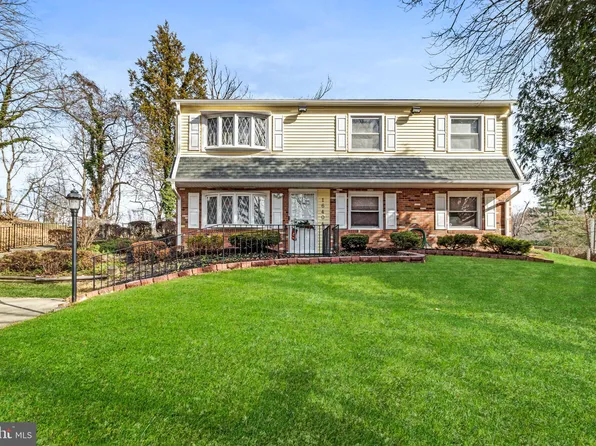 16404 Village Dr W, Upper Marlboro, MD 20772