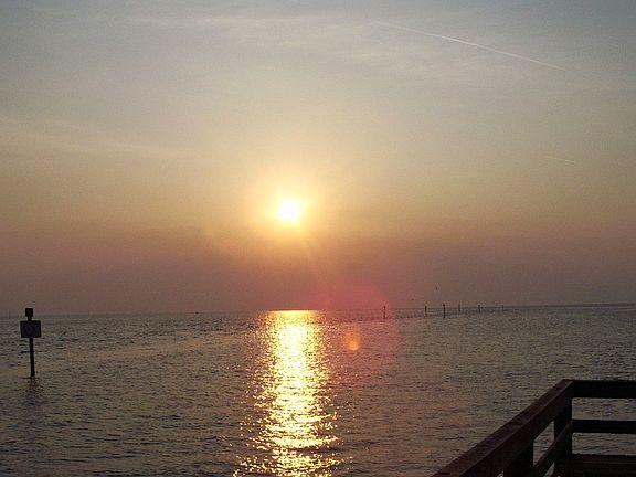 SUNSET AT BAYPORT DOCK