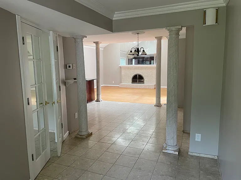 3521 Millay Dr — Photo 27