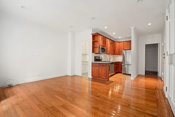 Sold by Compass | media 2
