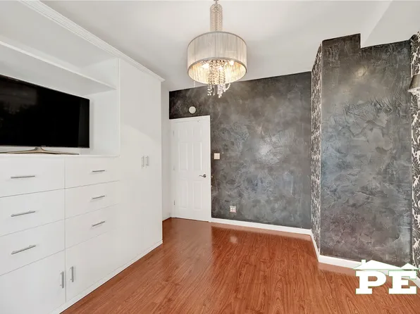 3222 Kings Highway image 5 of 28