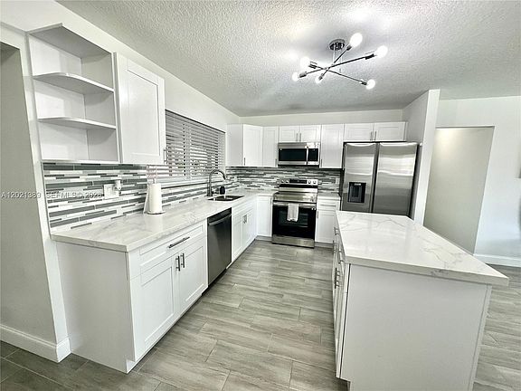 2nd image of 3511 Quentin Ave
